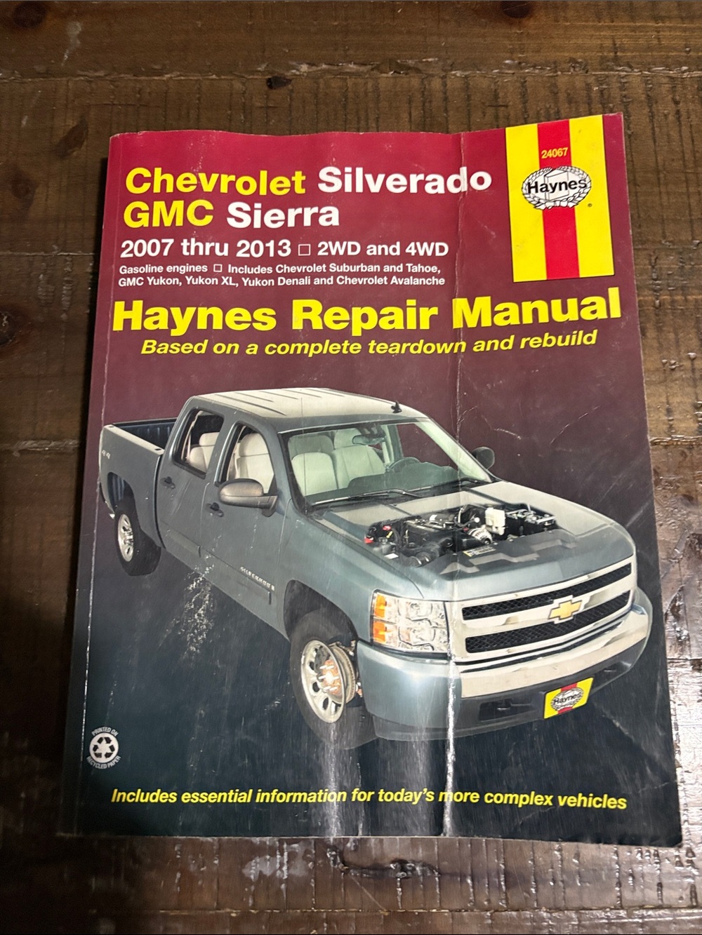 Hanes Haynes Repair Manual Chevrolet Silverado GMC Sierra Red and Yellow